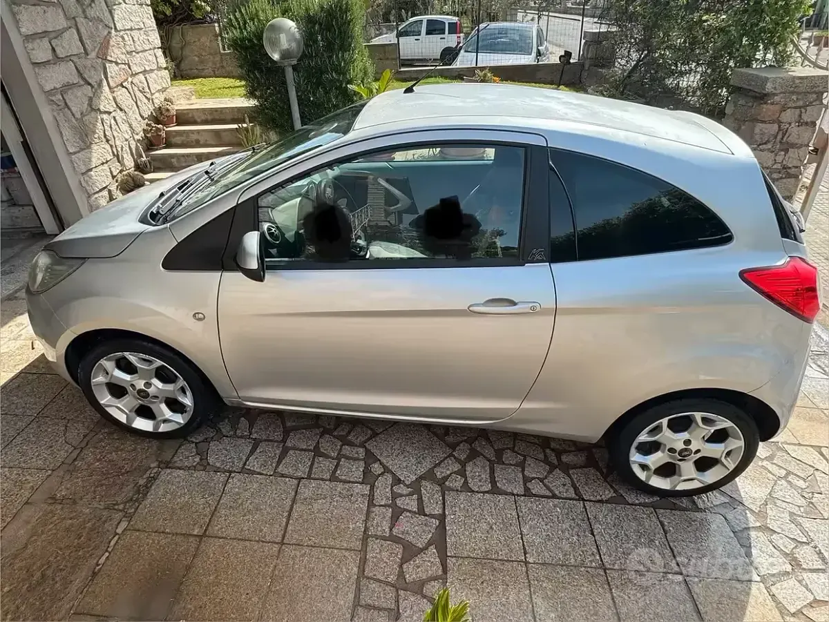 Usata Ford Ka 69 CV (50 kW) 2009 Grigio Utilitaria