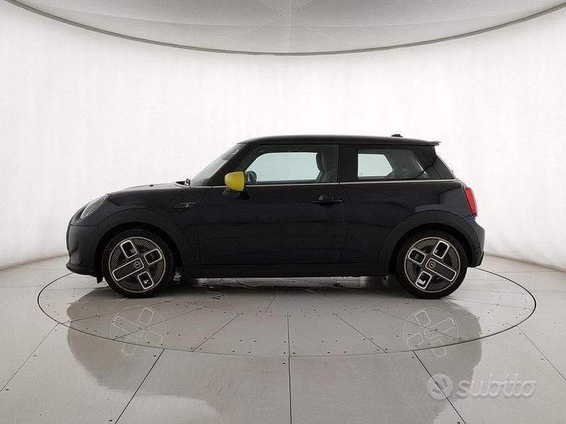 Usata Mini Cooper SE 2023 Nero Utilitaria