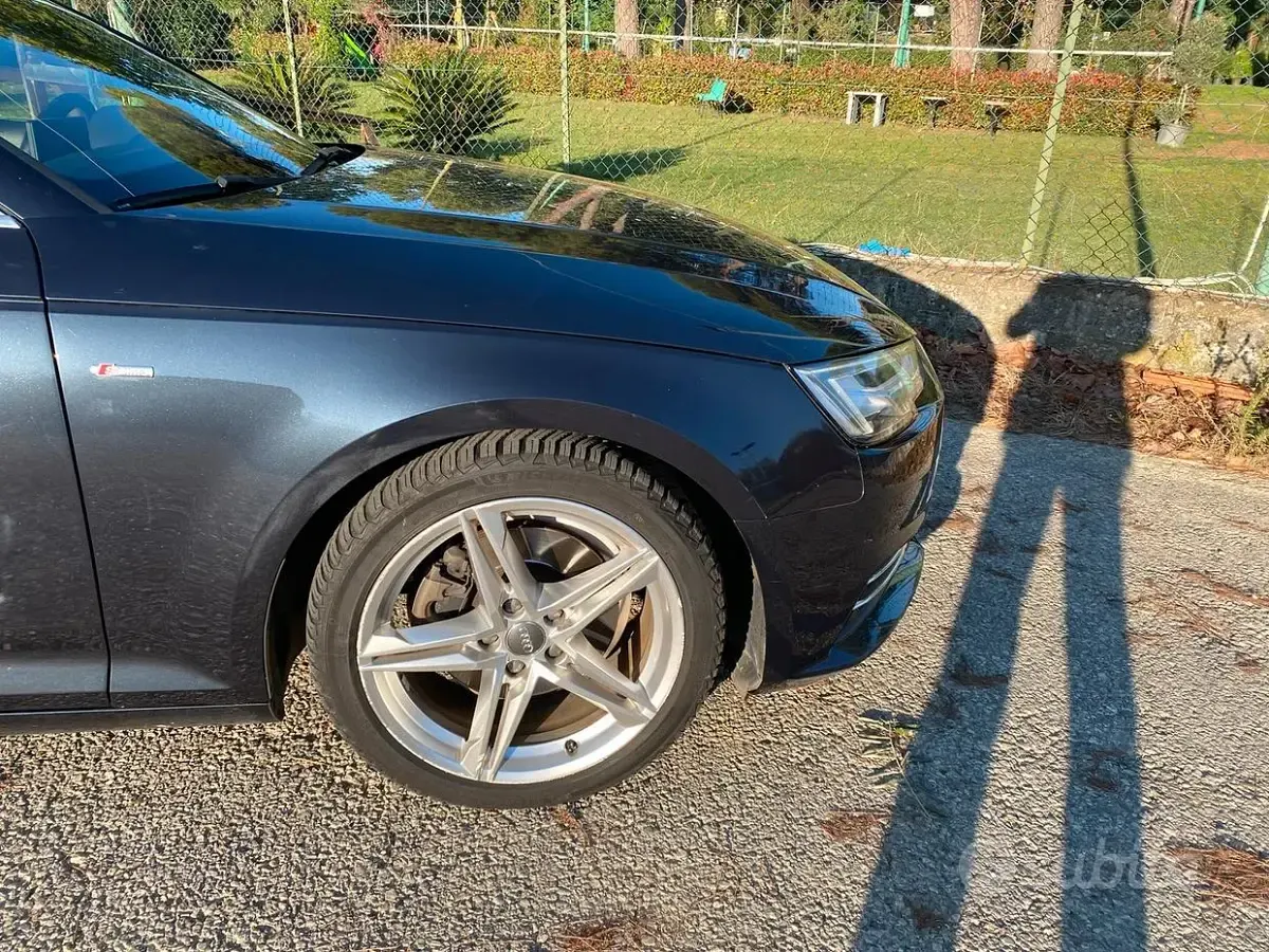 Usata Audi A4 S-Line 150 CV (110 kW) 2016 Blu/azzurro Station wagon