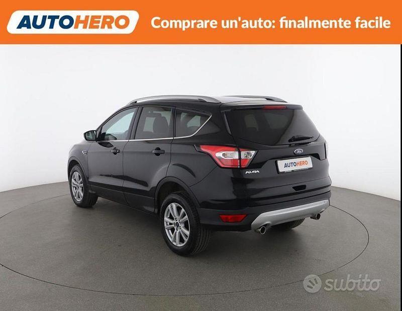 Usata Ford Kuga 120 CV (88 kW) 2018 Nero SUV