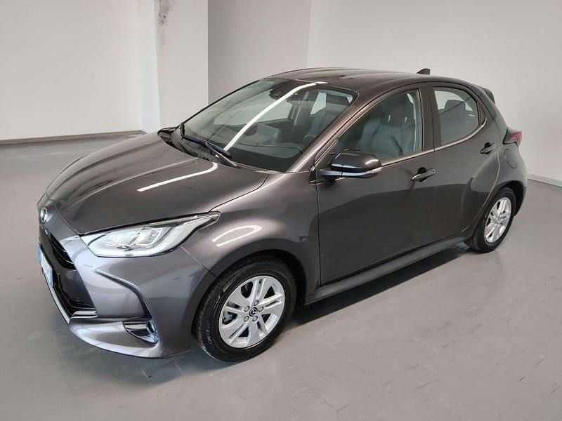 Usata Mazda 2 Comfort 116 CV (85 kW) 2022 Grigio Utilitaria