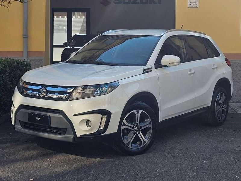 Usata Suzuki Vitara 120 CV (88 kW) 2016 Bianco santorini SUV