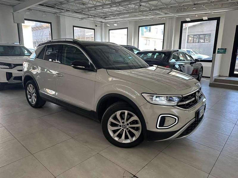Usata VW T-Roc Style 150 CV (110 kW) 2022 Ascot grey / tetto nero SUV