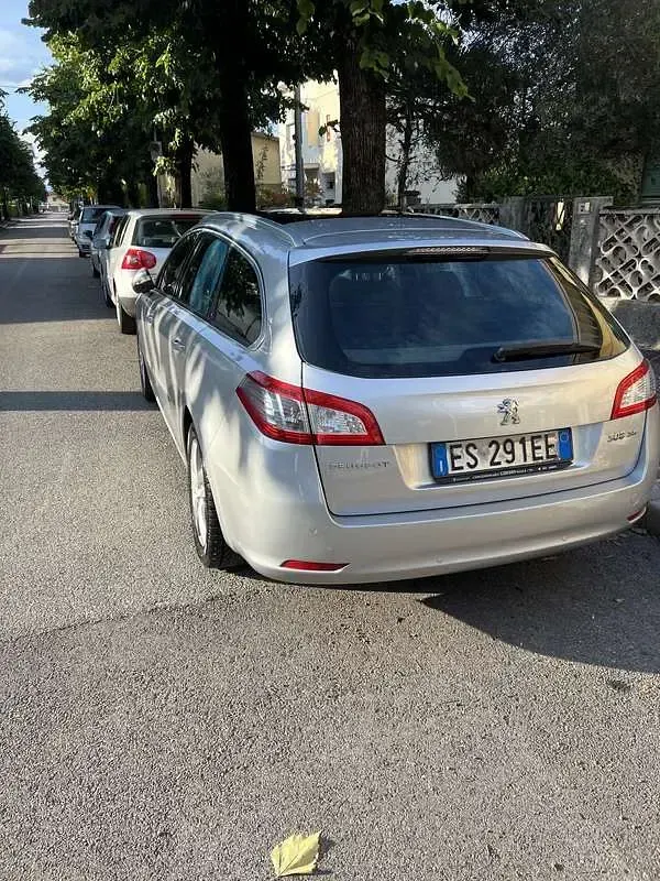 Usata Peugeot 508 SW Family 140 CV (102 kW) 2013 Station wagon