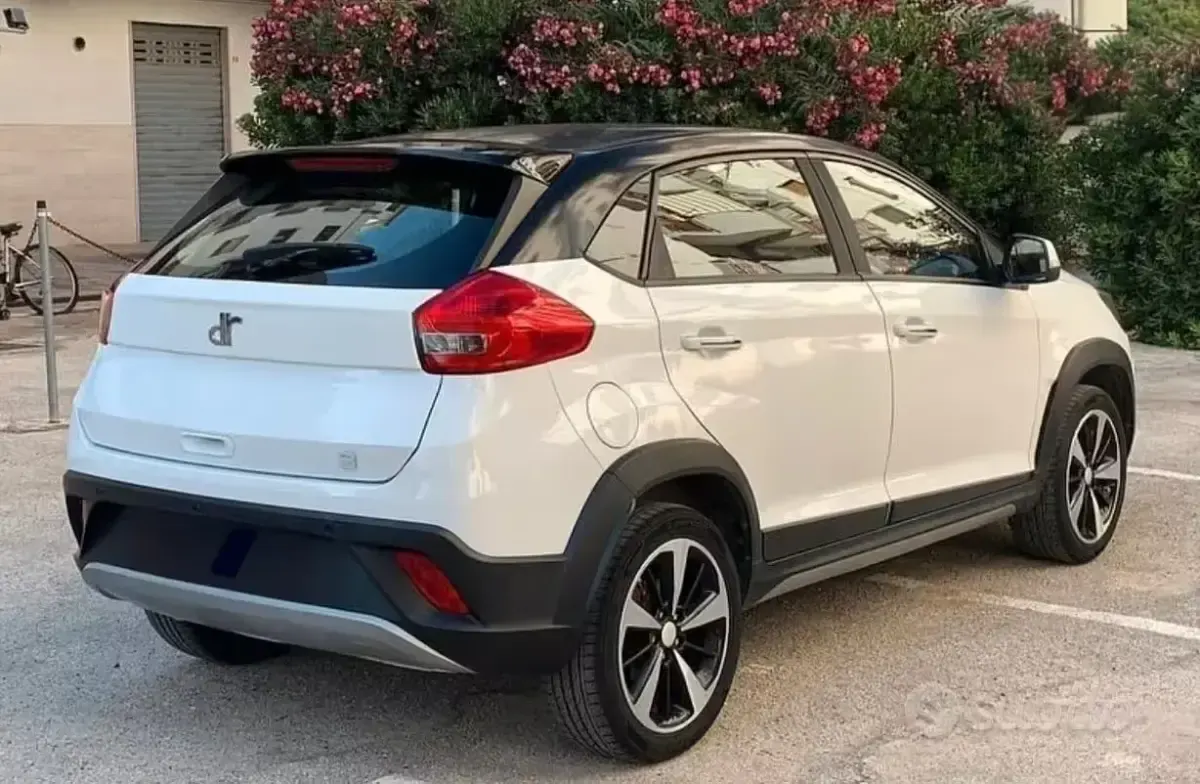 Usata DR DR3 106 CV (77 kW) 2019 Bianco SUV