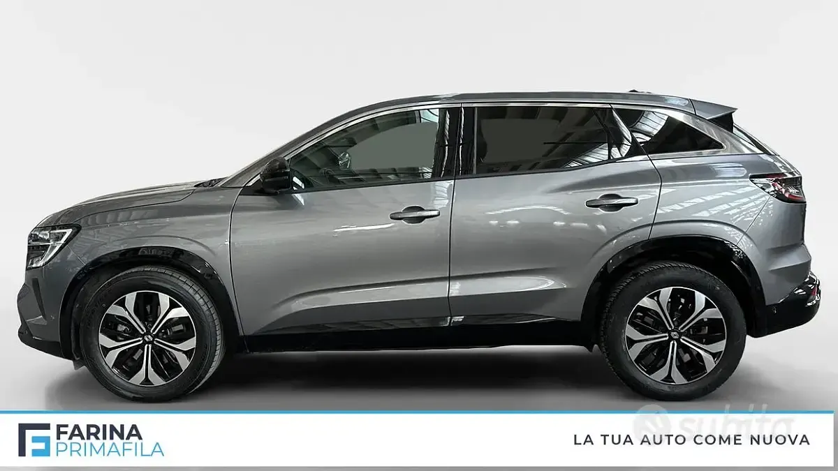 Usata Renault Austral Techno 131 CV (96 kW) 2023 Grigio SUV