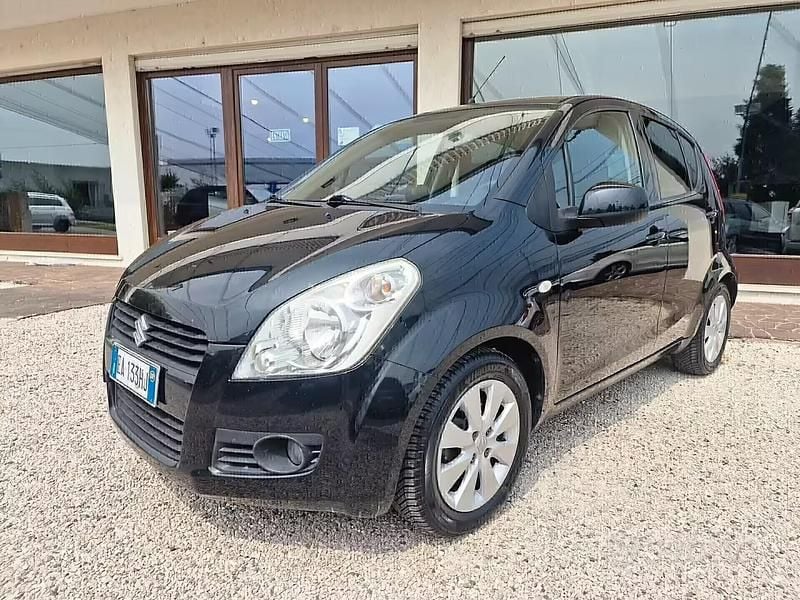 Usata Suzuki Splash 65 CV (47 kW) 2009 Nero Utilitaria