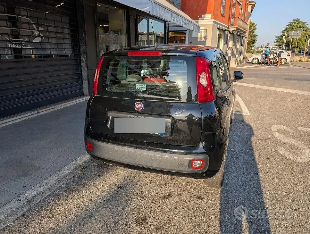 Usata Fiat Panda 69 CV (50 kW) 2016 Nero Utilitaria