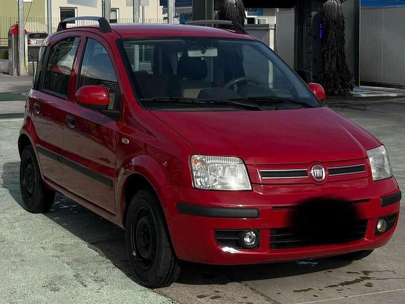 Usata Fiat Panda Dynamic 60 CV (44 kW) 2009 Rosso Utilitaria