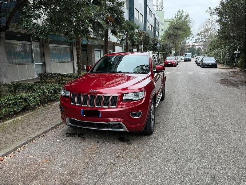 Usata Jeep Grand Cherokee Overland 250 CV (183 kW) 2014 Rosso SUV