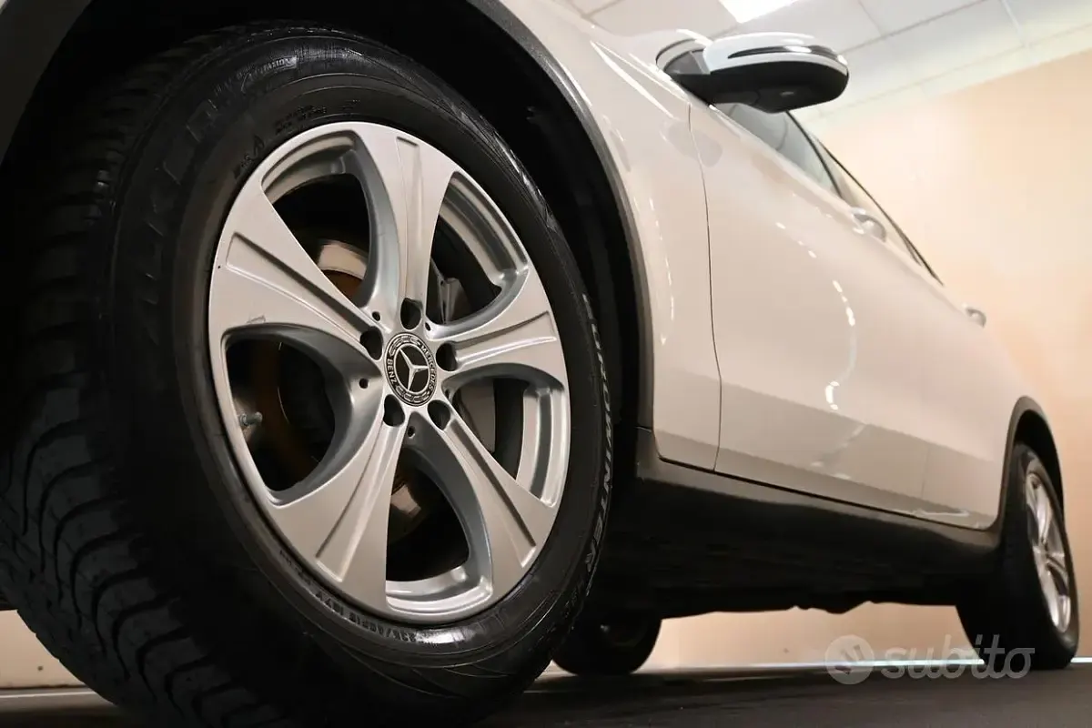 Usata Mercedes GLC220 170 CV (125 kW) 2017 Bianco SUV