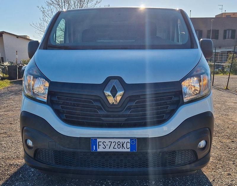 Usata Renault Trafic 145 CV (106 kW) 2018 Bianco Monovolume