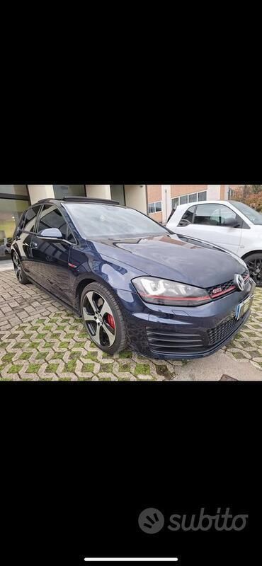 Usata 2016 VW Golf VII GTI Due volumi | 15.800 € (Super prezzo) - Immagine 1/4