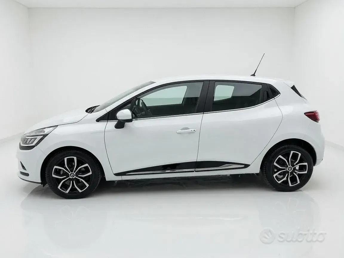 Usata Renault Clio IV 75 CV (55 kW) 2018 Bianco Berlina