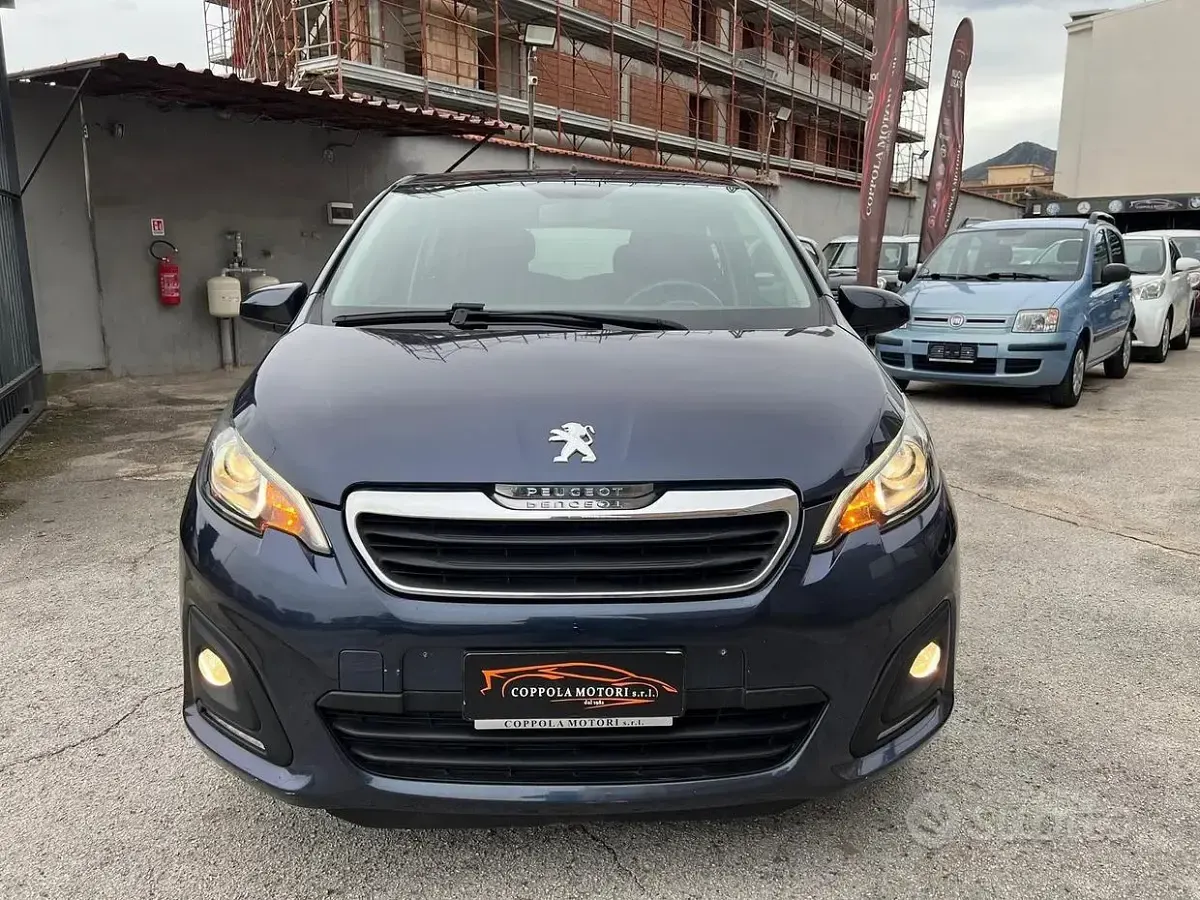 Usata Peugeot 108 Active 82 CV (60 kW) 2016 Bluazzurro Utilitaria