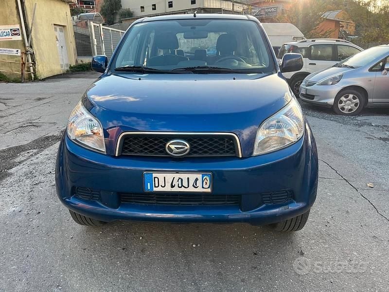 Usata Daihatsu Terios 105 CV (77 kW) 2007 SUV