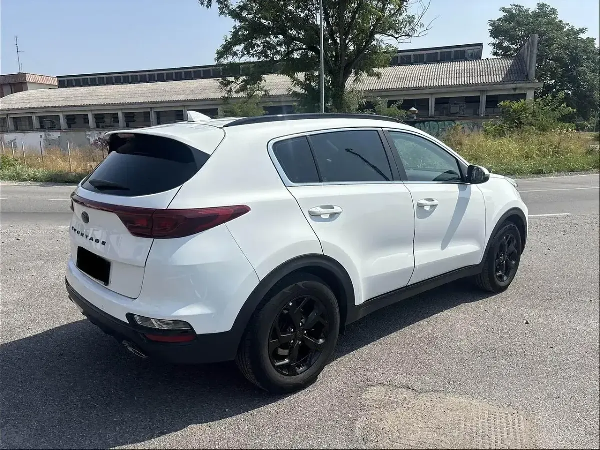 Usata Kia Sportage 136 CV (100 kW) 2021 Bianco SUV