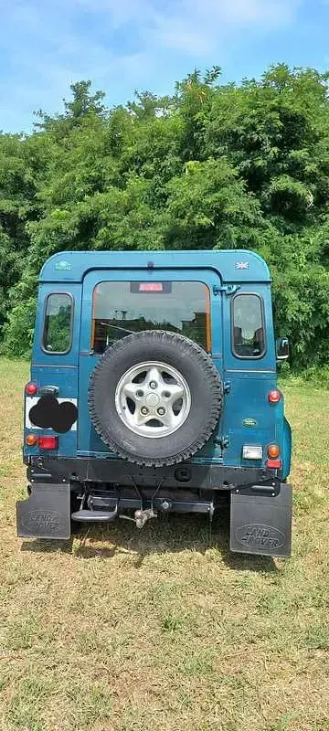 Usata Land Rover Defender 122 CV (89 kW) 2000 Blu/azzurro Station wagon