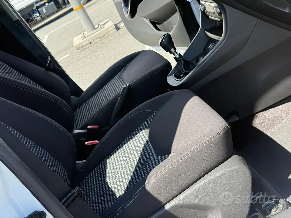 Usata Ford Ka Plus 95 CV (69 kW) 2018 Bianco Utilitaria