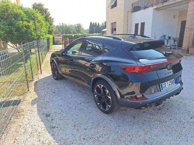 Nero Usata 2023 Cupra Formentor SUV | 30.000 € (Buon prezzo) - Immagine 1/4