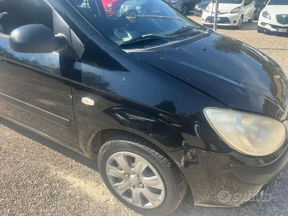 Usata Hyundai Getz Style 66 CV (48 kW) 2006 Nero Utilitaria