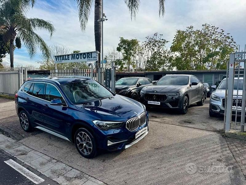 Usata BMW X1 150 CV (110 kW) 2019 Blu SUV
