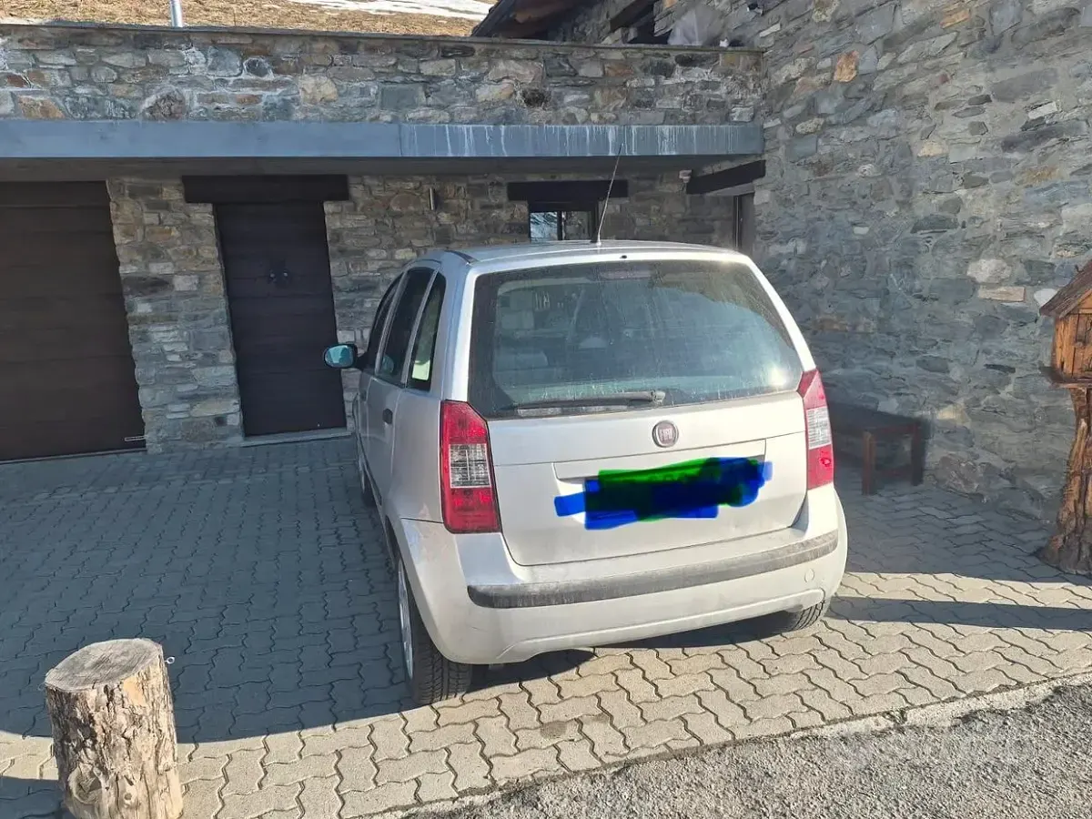 Usata Fiat Idea 69 CV (50 kW) 2009 Grigio Monovolume
