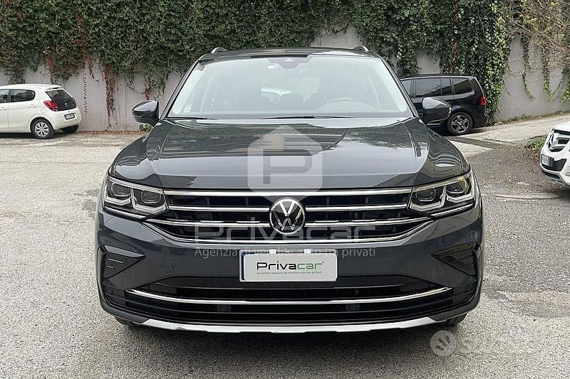 Usata VW Tiguan R-line 150 CV (110 kW) 2022 Grigio SUV