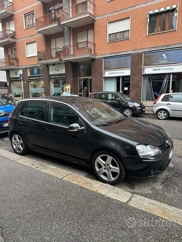 Usata VW Golf V 115 CV (84 kW) 2007 Nero Berlina