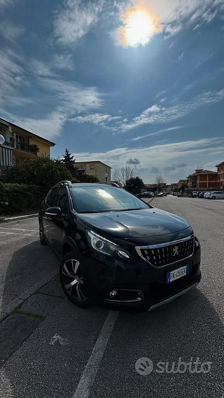 Usata Peugeot 2008 Allure 99 CV (72 kW) 2017 Nero SUV