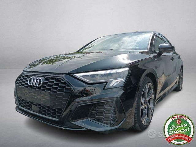Nero Usata 2022 Audi A3 S-Line Tre volumi | 31.900 € (Cara) - Immagine 1/4