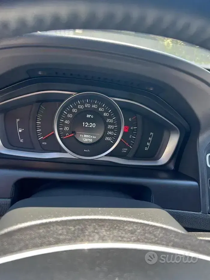 Usata Volvo XC60 190 CV (139 kW) 2016 Bianco SUV
