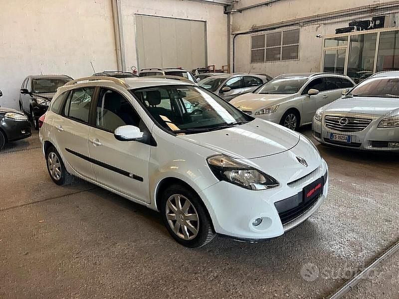 Usata Renault Clio IV 90 CV (66 kW) 2012 Bianco Berlina
