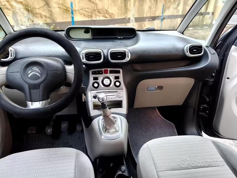 Usata Citroën C3 Picasso Exclusive 119 CV (87 kW) 2009 Nero Monovolume
