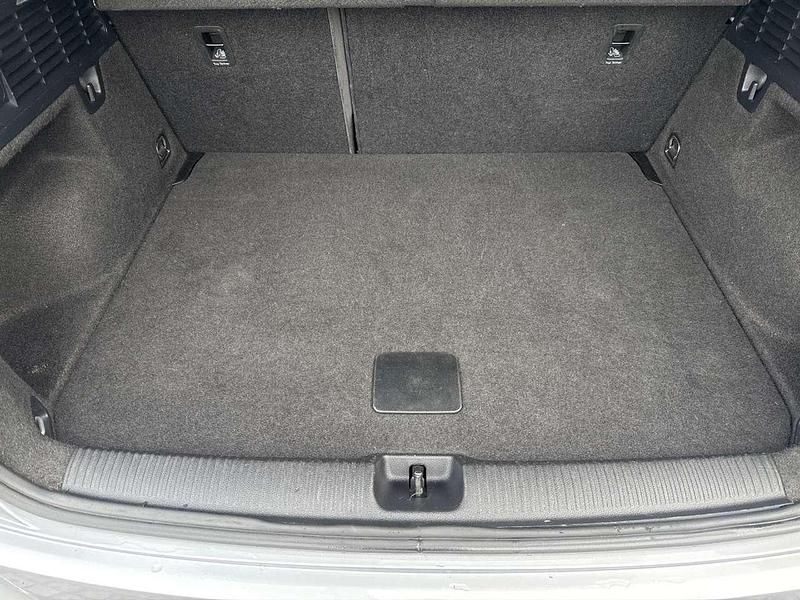 Usata Audi Q2 Advanced 150 CV (110 kW) 2023 Argento SUV