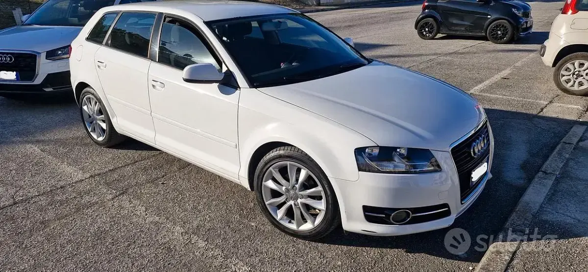 Usata Audi A3 105 CV (77 kW) 2011 Bianco Utilitaria
