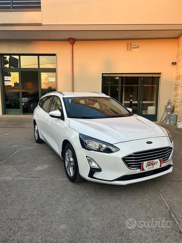 Usata Ford Focus Business Edition 120 CV (88 kW) 2022 Bianco Station wagon