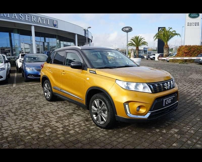 Usata Suzuki Vitara 111 CV (81 kW) 2019 Arancio metallizzato SUV