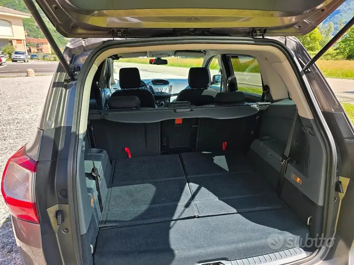 Usata Ford C-MAX 115 CV (84 kW) 2011 Grigio Monovolume