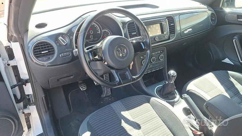 Usata VW Beetle Sport 150 CV (110 kW) 2013 Utilitaria