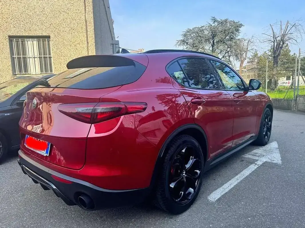 Usata Alfa Romeo Stelvio Super 190 CV (139 kW) 2019 Rosso SUV