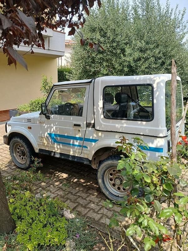 Usata Suzuki Samurai 1991 Bianco SUV