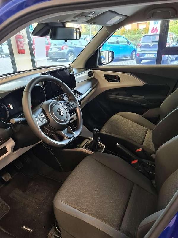 Nuova Suzuki Swift 83 CV (61 kW) 2025 Arancione Utilitaria