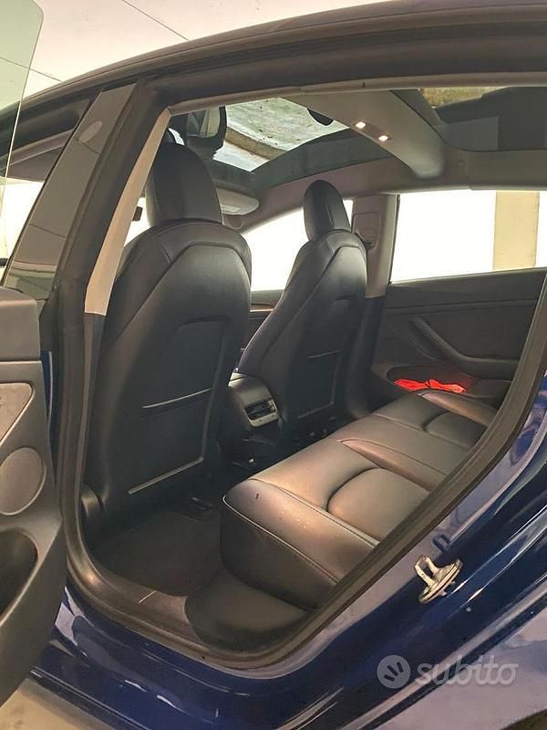 Usata Tesla Model 3 366 kW (498 CV) 2021 Blu Berlina