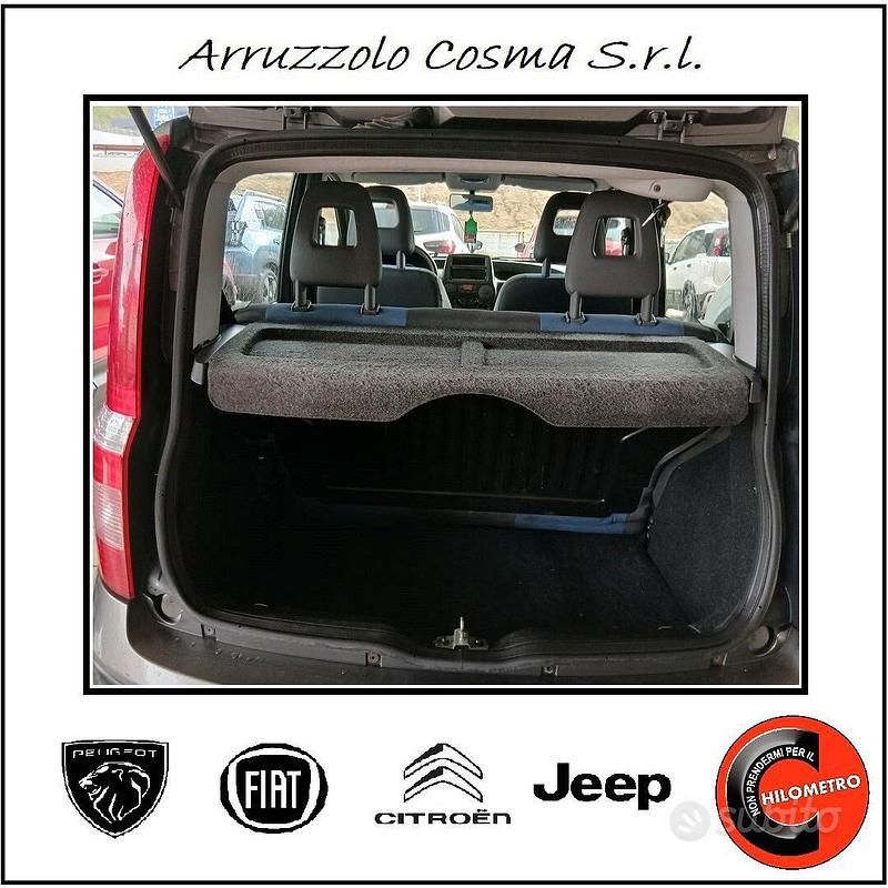 Usata Fiat Panda Active 69 CV (50 kW) 2012 Grigio Utilitaria