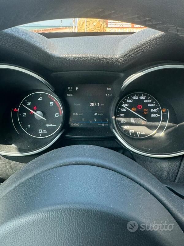 Usata Alfa Romeo Stelvio Executive 180 CV (132 kW) 2018 Grigio SUV