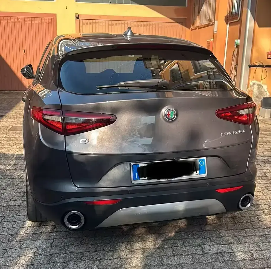 Usata Alfa Romeo Stelvio Business 190 CV (139 kW) 2020 SUV