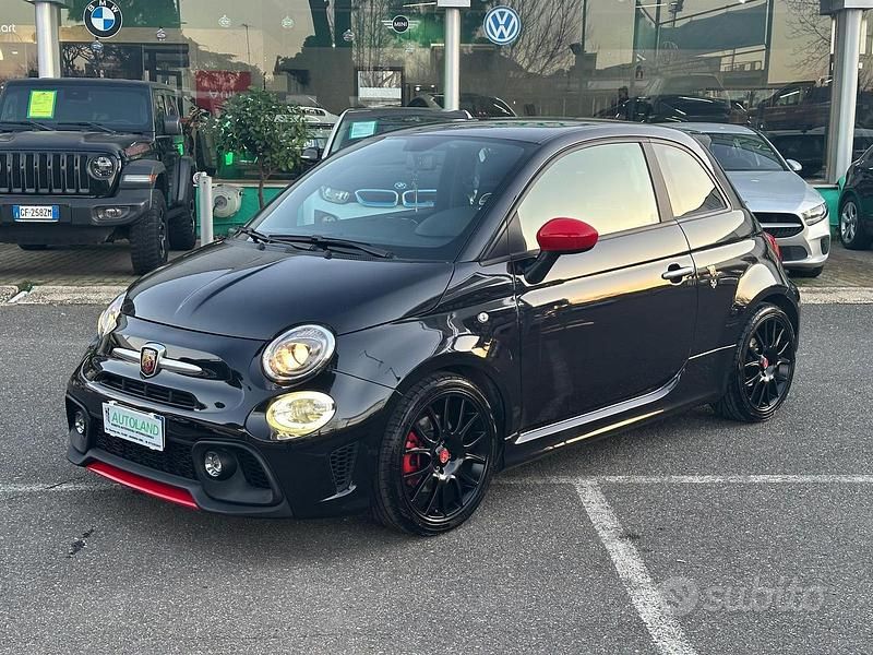Usata Abarth 595 Pista 160 CV (117 kW) 2017 Nero SUV