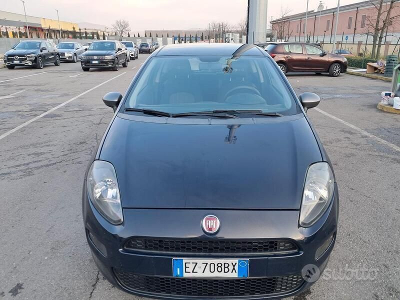 Usata Fiat Grande Punto 77 CV (56 kW) 2015 Blu Utilitaria