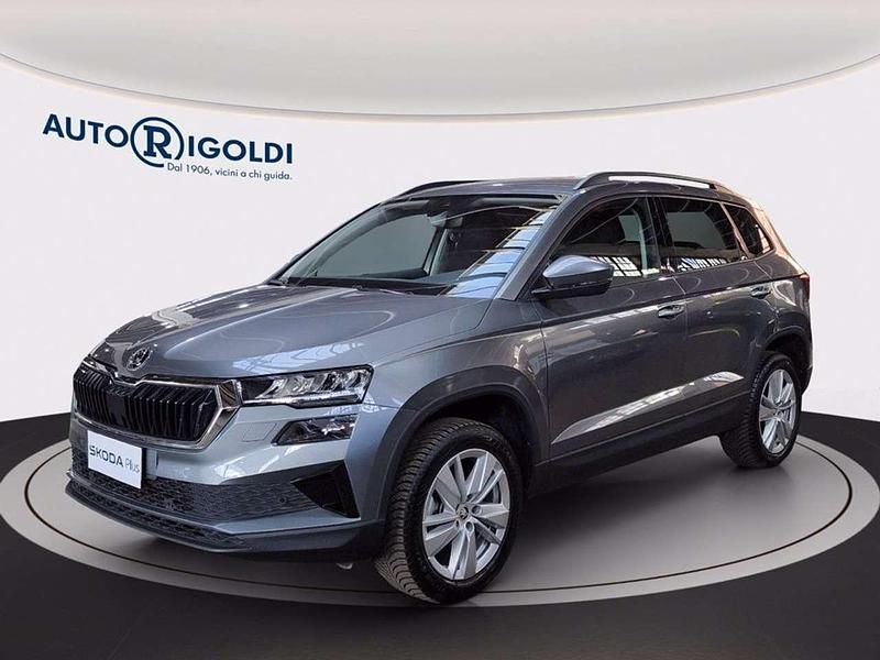 Grigio graphite metallizzato Usata 2024 Skoda Karoq Selection SUV | 21.900 € (Ottimo prezzo) - Immagine 1/4